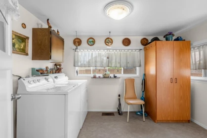 Guest Bathroom Photo of 20290 Wanstead Street, Maple Ridge, BC
