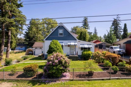 Kitchen Photo of 20290 Wanstead Street, Maple Ridge, BC