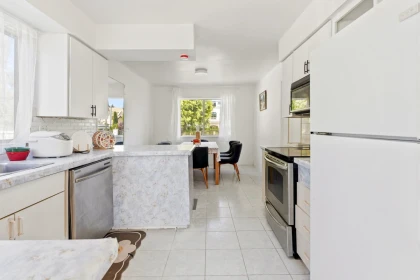 Breakfast Nook Photo of 11480 Granville Avenue, Richmond, BC