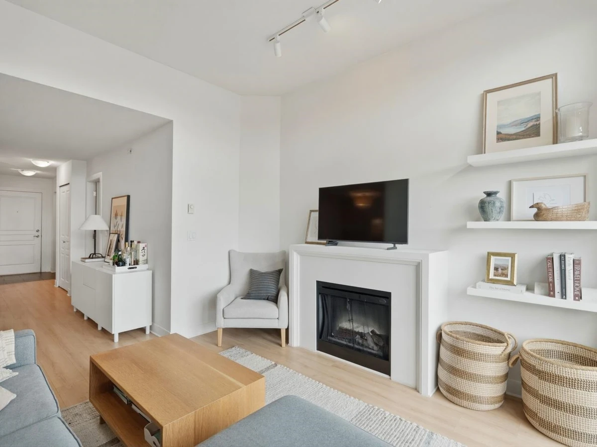 Family Room Photo of 414 738 E 29th Avenue, Vancouver, BC