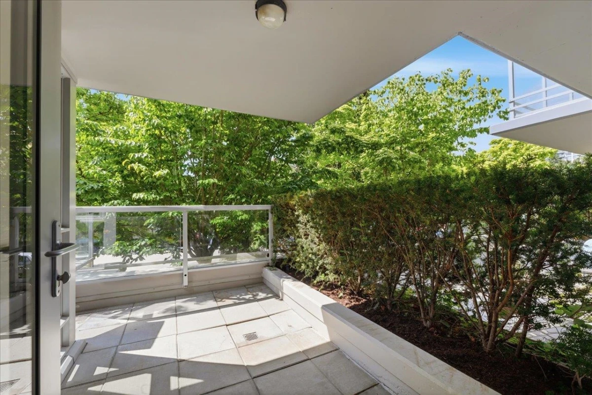 Dining Area Photo of 126 9373 Hemlock Drive, Richmond, BC