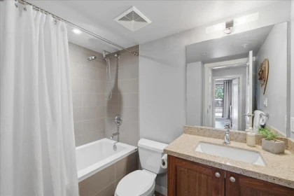 Powder Room Photo of 126 9373 Hemlock Drive, Richmond, BC