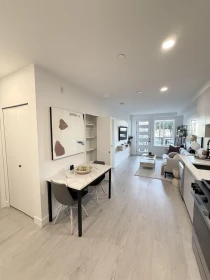 Kitchen Photo of 403 13258 105 Avenue, Surrey, BC