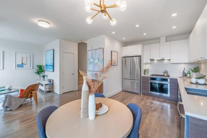 1 8599 River District Crossing, Vancouver, BC, Vancouver — Townhouse for sale