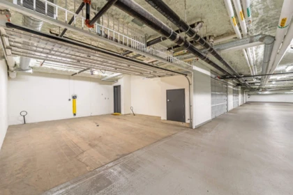 Mudroom Photo of 1 8599 River District Crossing, Vancouver, BC