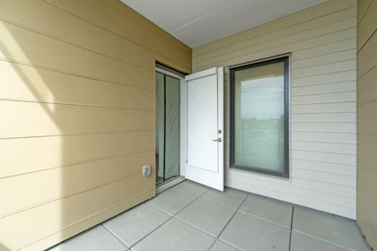 Walk-In Closet Photo of 1 8599 River District Crossing, Vancouver, BC
