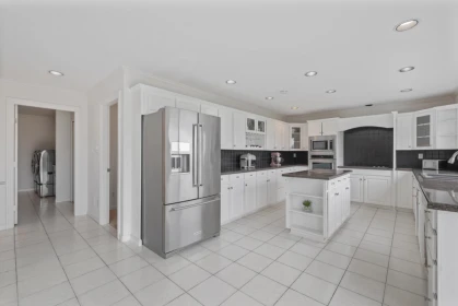 Laundry Room Photo of 5532 Westhaven Road, West Vancouver, BC