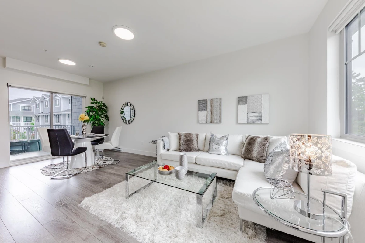 Family Room Photo of 2 769 Ota Avenue, New Westminster, BC