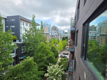 Garden / Landscaping Photo of 616 5955 Birney Avenue, Vancouver, BC