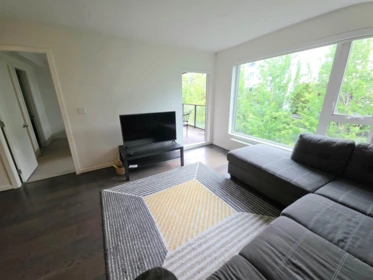 Kitchen Photo of 616 5955 Birney Avenue, Vancouver, BC