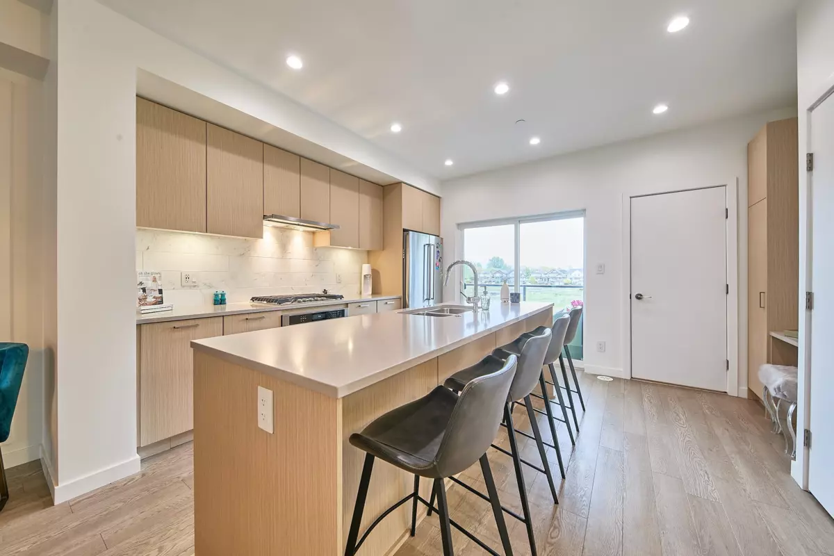 Exterior Rear Photo of 204 19451 Sutton Avenue, Pitt Meadows, BC