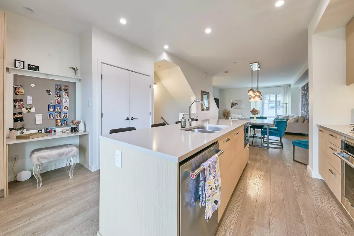 Family Room Photo of 204 19451 Sutton Avenue, Pitt Meadows, BC