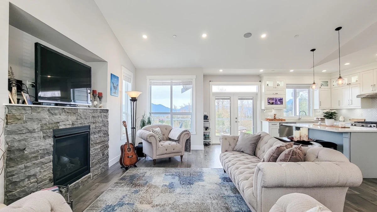 Dining Area Photo of 1 8295 Nixon Road, Chilliwack, BC