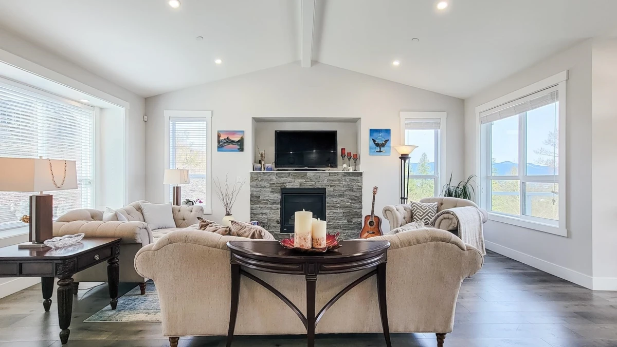 Family Room Photo of 1 8295 Nixon Road, Chilliwack, BC