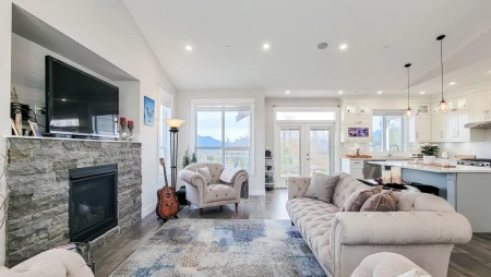 1 8295 Nixon Road, Chilliwack, BC, Chilliwack — Single Family Residence for sale