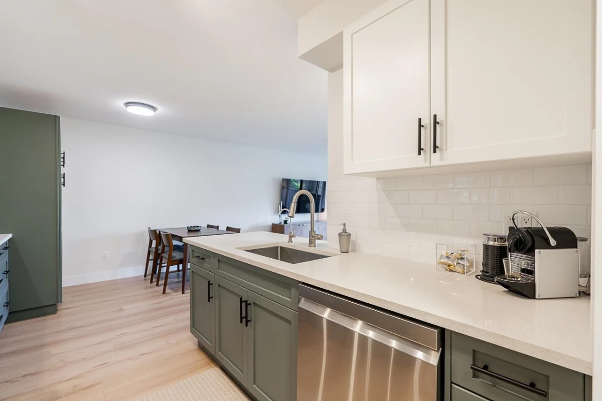Dining Area Photo of 302 1200 Pacific Street, Coquitlam, BC