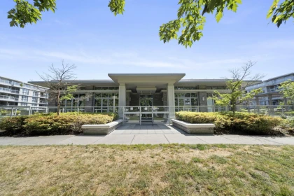 Garden / Landscaping Photo of 327 9371 Hemlock Drive, Richmond, BC