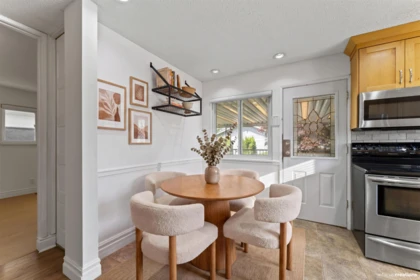 Kitchen Island Photo of 11662 89a Avenue, Delta, BC
