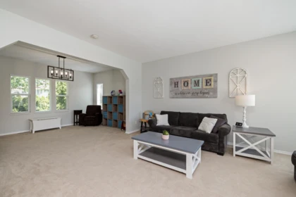 Pantry Photo of 45257 Raven Place, Chilliwack, BC