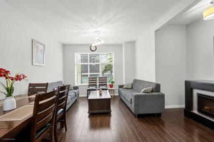 Kitchen Photo of 12 13886 62 Avenue, Surrey, BC