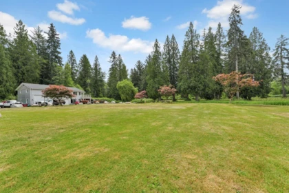 Garden / Landscaping Photo of 22050 136 Avenue, Maple Ridge, BC