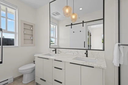 Powder Room Photo of 415 555 Foster Avenue, Coquitlam, BC