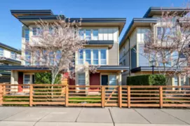 79 19477 72a Avenue, Surrey, BC