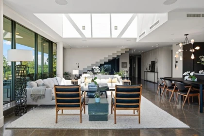 Swimming Pool Photo of 508 2102 W 48th Avenue, Vancouver, BC
