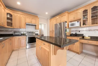 Primary Bedroom Photo of 1351 Duthie Avenue, Burnaby, BC