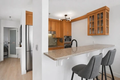 Kitchen Photo of 408 2020 W 8th Avenue, Vancouver, BC
