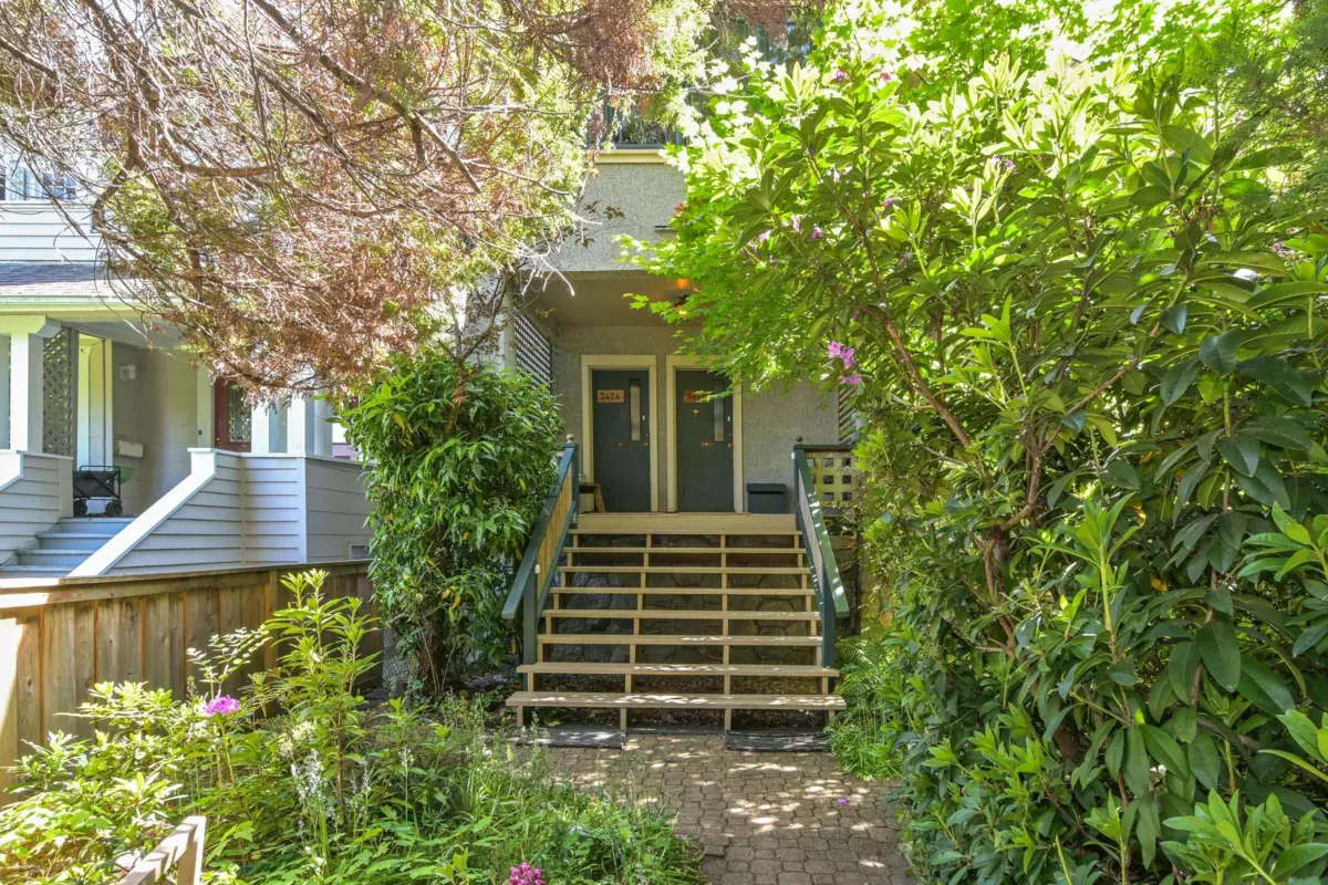 Exterior Rear Photo of 3422 - 3424 W 2nd Avenue, Vancouver, BC