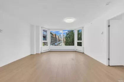 Primary Bedroom Photo of 507 388 Drake Street, Vancouver, BC