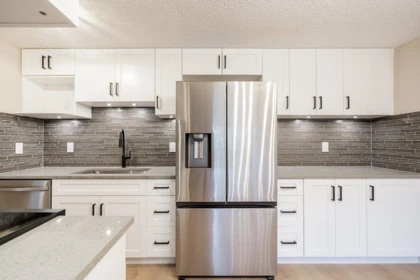 Kitchen Photo of 254 7293 Moffatt Road, Richmond, BC