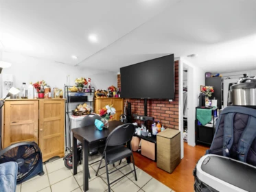 Basement Recreation Room Photo of 5033 Killarney Street, Vancouver, BC
