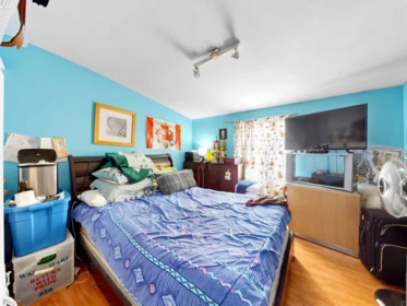 Bedroom 3 Photo of 5033 Killarney Street, Vancouver, BC