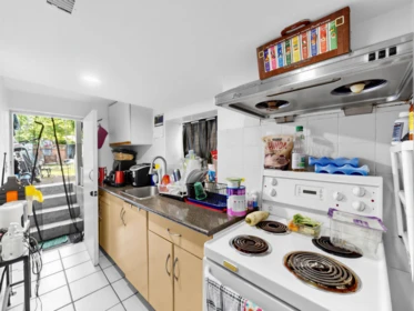 Mudroom Photo of 5033 Killarney Street, Vancouver, BC