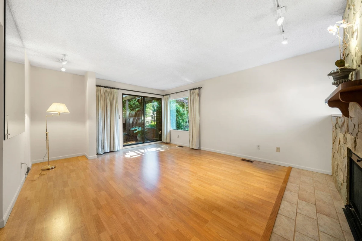 Living Room Photo of 104 12749 16 Avenue, Surrey, BC
