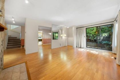 Kitchen Island Photo of 104 12749 16 Avenue, Surrey, BC