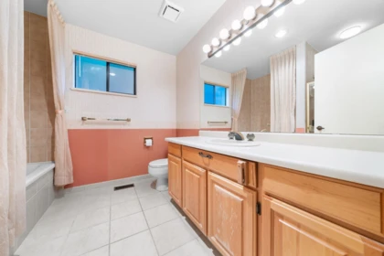 Loft / Bonus Room Photo of 104 12749 16 Avenue, Surrey, BC