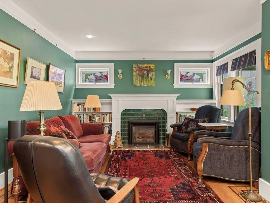 Living Room Photo of 3738 W 24th Avenue, Vancouver, BC