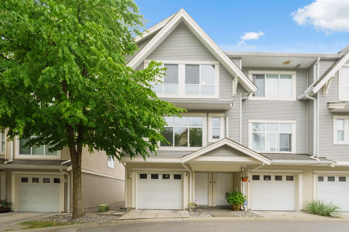 Exterior Rear Photo of 30 6450 199 Street, Langley, BC