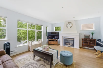 30 6450 199 Street, Langley, BC, Langley — Townhouse for sale
