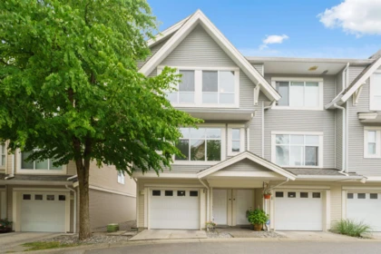 30 6450 199 Street, Langley, BC, Langley — Townhouse for sale