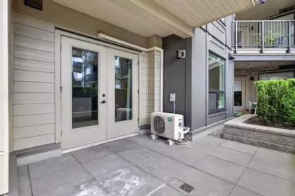 Outdoor Deck Photo of 213 2493 Montrose Avenue, Abbotsford, BC