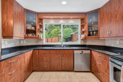 Primary Bedroom Photo of 1167 Castle Crescent, Port Coquitlam, BC