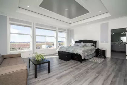 Powder Room Photo of 4371 184 Street, Surrey, BC
