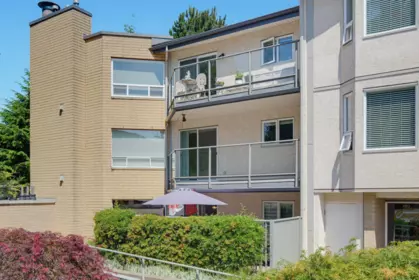 Community Amenities Photo (Clubhouse) of 214 15255 18 Avenue, Surrey, BC