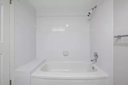 Hot Tub / Spa Photo of 214 15255 18 Avenue, Surrey, BC