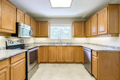 Powder Room Photo of 214 15255 18 Avenue, Surrey, BC