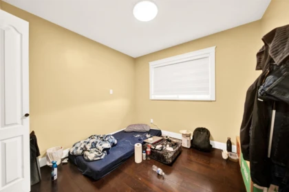 Bedroom 2 Photo of 12712 113a Avenue, Surrey, BC